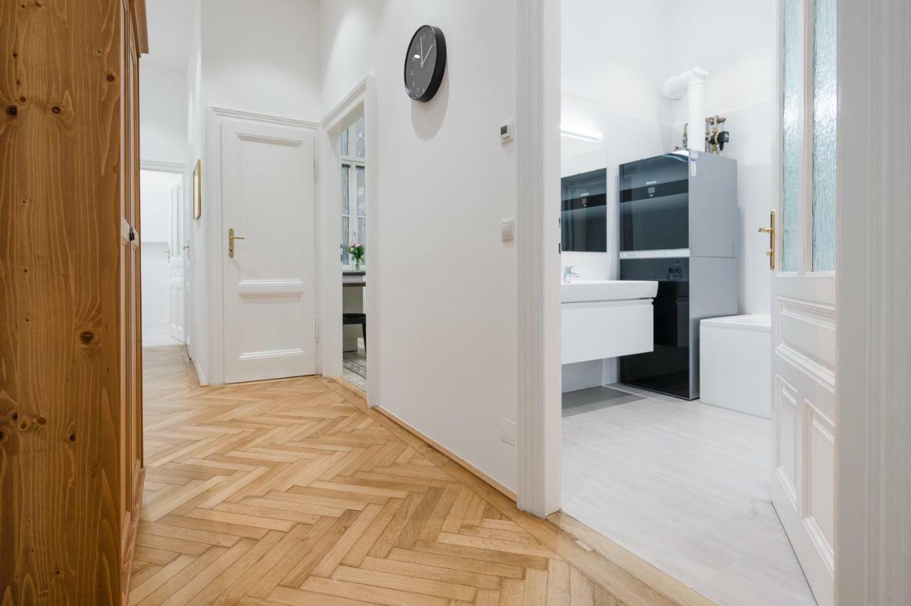 Grand Soho II Apartment Viena Exterior foto